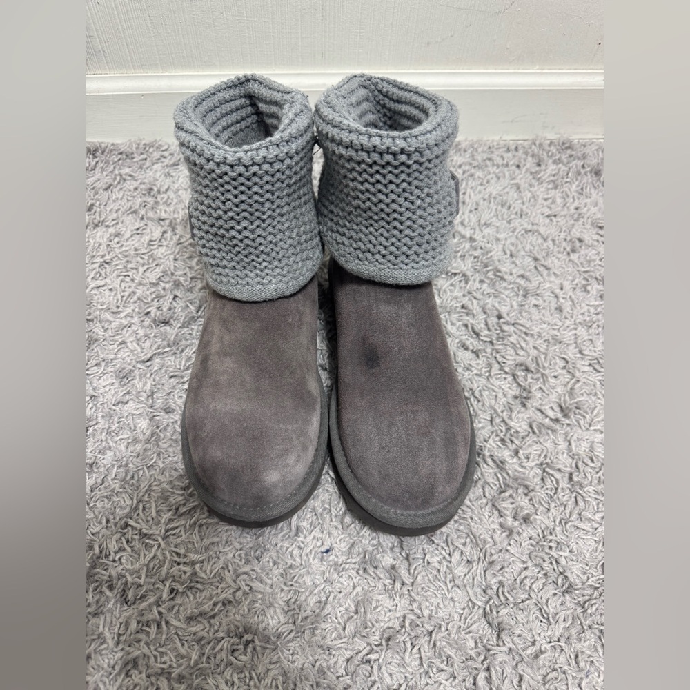 UGG Gray Knit Cuff Boots